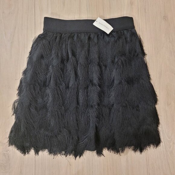 NWT BANANA REPUBLIC | Fringe Feather Flapper Skirt | Sz. XS - Picture 3 of 8